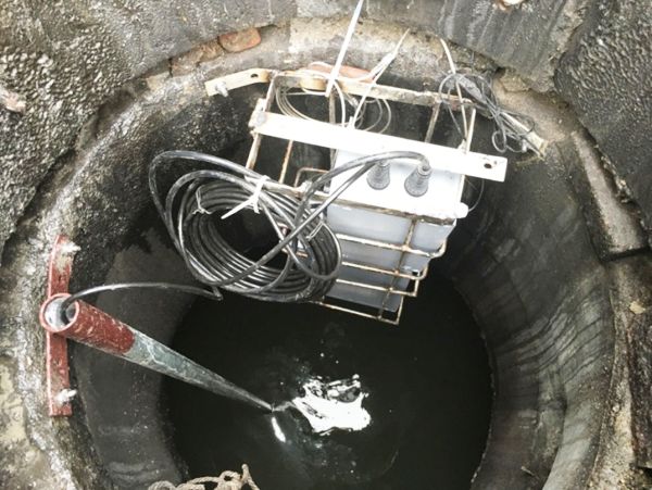 松江区水位检测井